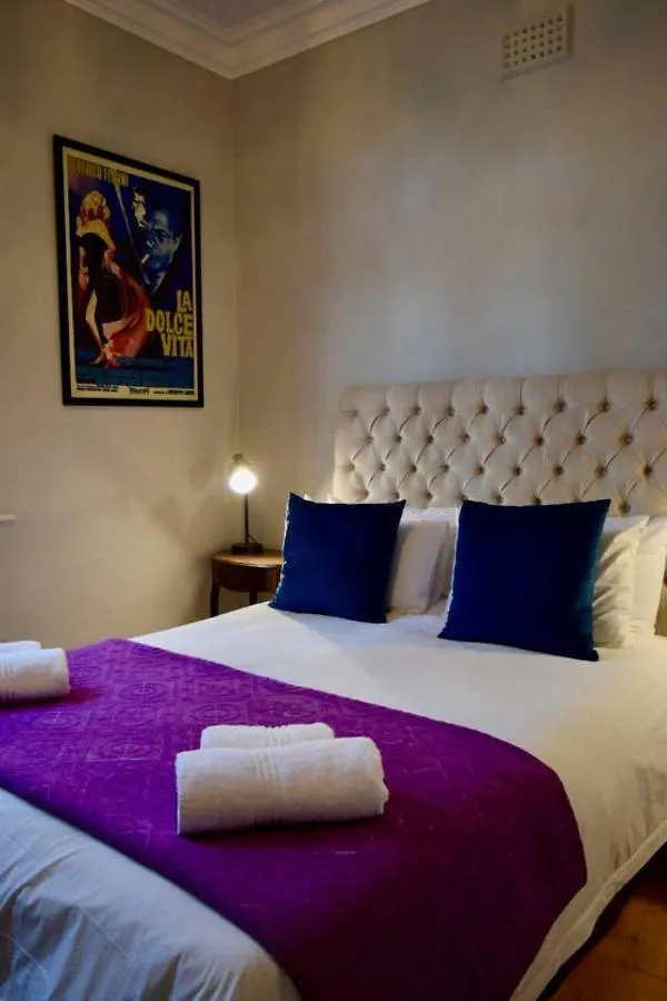 Holiday home Characterful And Stylish 3 Bedroom Home In Green Point Cape Town South Africa